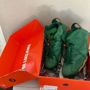 Jordan Gatorade 6’s